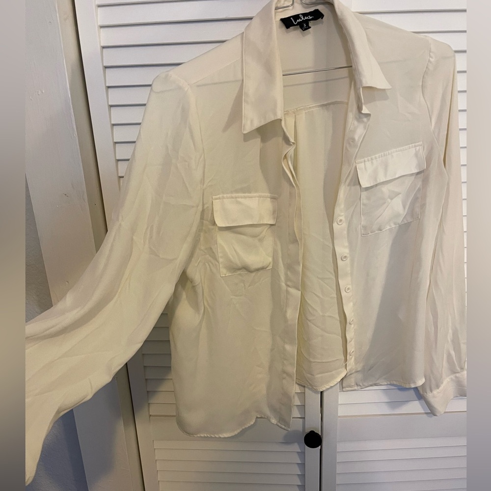 Lulus button down